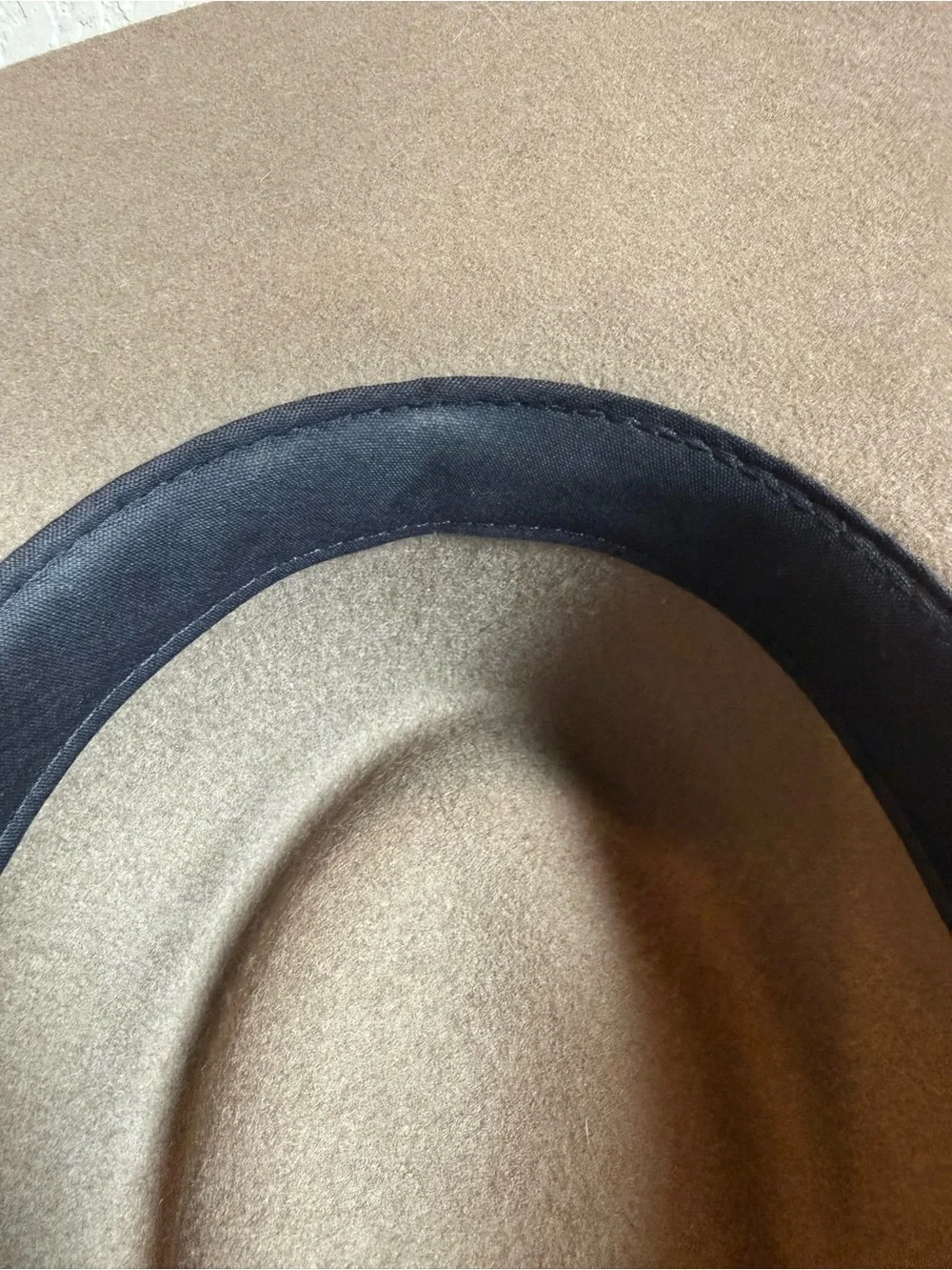 Lovely Bird Malibu - Montana Taupe Wide-Brim Fedora Hat size Med